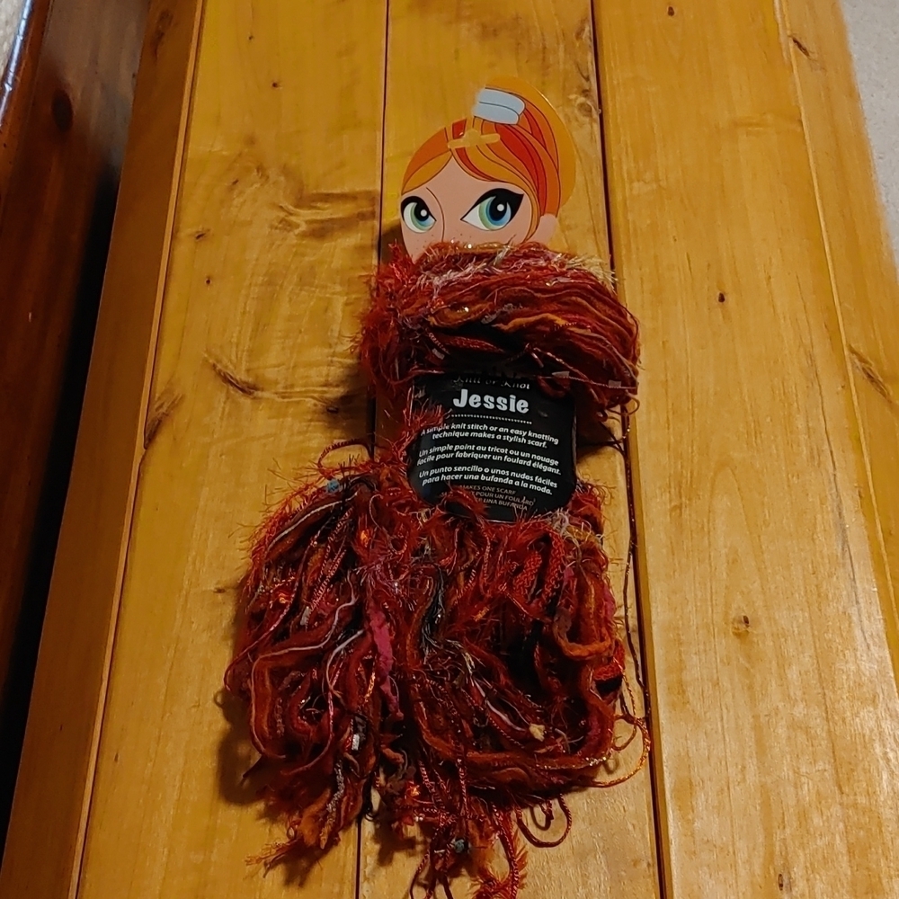 🇨🇦3 For $20🇨🇦NEW Bernat Knit or Knot your own scarf knit